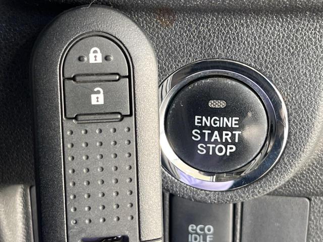 ムーヴ カスタム　ＲＳ　純正ナビ　バックカメラ　ターボ　アイドリングストップ　オートエアコン　Ｂｌｕｅｔｏｏｔｈ接続　ＬＥＤヘッド＆フォグ　プッシュスタート＆スマートキー　純正１５インチＡＷ　電動格納ドアミラー　禁煙車（5枚目）