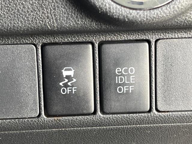 ムーヴ カスタム　ＲＳ　純正ナビ　バックカメラ　ターボ　アイドリングストップ　オートエアコン　Ｂｌｕｅｔｏｏｔｈ接続　ＬＥＤヘッド＆フォグ　プッシュスタート＆スマートキー　純正１５インチＡＷ　電動格納ドアミラー　禁煙車（7枚目）