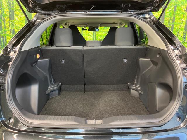 ヤリスクロス X SDナビ バックカメラ 衝突被害軽減システム レーダークルーズ 禁煙車 ドラレコ ETC コーナーセンサー スマートキー オートハイビーム 車線逸脱警報 オートライト Bluetooth フルセグ(40枚目)