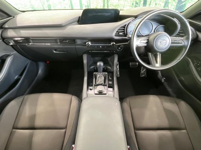 MAZDA3ファストバック 15Sツーリング 純正8型ナビ 全周囲カメラ アダプティブクルーズ BSM オートマチックハイビーム LEDヘッドライト Bluetooth ETC ドラレコ クリアランスソナー 衝突被害軽減システム フルセグ(2枚目)