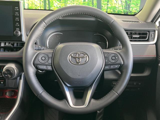 RAV4 アドベンチャー オフロードパッケージ 純正9型ディスプレイオーディオ 全周囲カメラ シートベンチレーション ブラインドスポットモニター ETC ドラレコ デジタルインナーミラー ステアリングヒーター 禁煙車 衝突被害軽減装置(11枚目)
