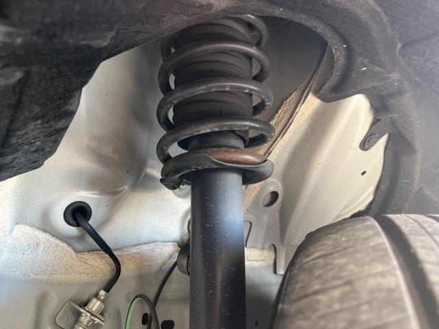 ルーミー Ｘ　電動スライドドア　純正ナビ　バックカメラ　Ｂｌｕｅｔｏｏｔｈ　ＥＴＣ　オートマチックハイビーム　オートライト　アイドリングストップ　スマートキー＆プッシュスタート　横滑り防止システム（20枚目）