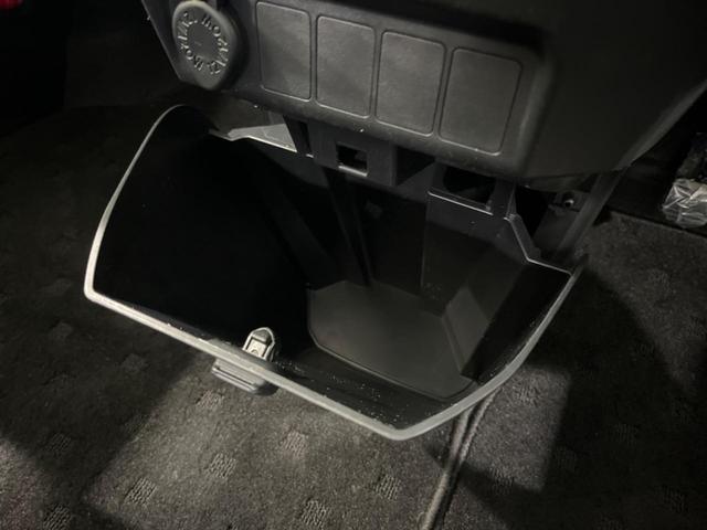 ルーミー Ｘ　電動スライドドア　純正ナビ　バックカメラ　Ｂｌｕｅｔｏｏｔｈ　ＥＴＣ　オートマチックハイビーム　オートライト　アイドリングストップ　スマートキー＆プッシュスタート　横滑り防止システム（52枚目）