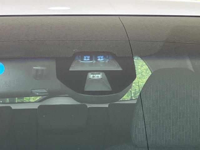 フィット 13G・Lパッケージ アルパイン8型ナビ バックカメラ Bluetooth ETC スマートキー&プッシュスタート アイドリングストップ オートマチックハイビーム オートライト LEDヘッドライト 禁煙車 衝突被害軽減装置(3枚目)