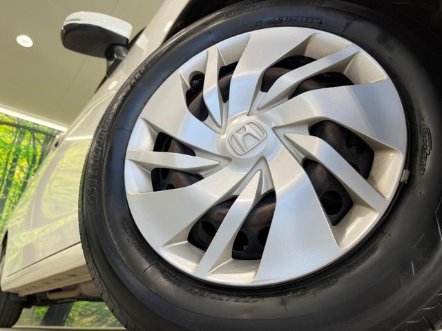 フィット 13G・Lパッケージ アルパイン8型ナビ バックカメラ Bluetooth ETC スマートキー&プッシュスタート アイドリングストップ オートマチックハイビーム オートライト LEDヘッドライト 禁煙車 衝突被害軽減装置(13枚目)