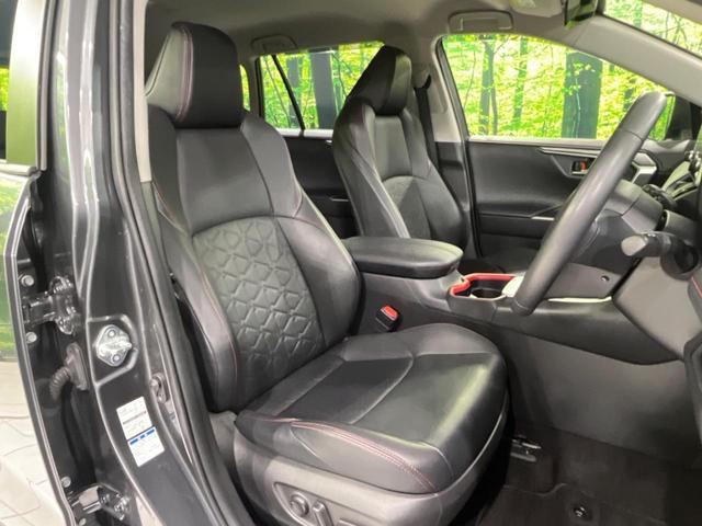 RAV4 アドベンチャー オフロードパッケージ TRDエアロ 純正9型ディスプレイオーディオ レーダークルーズコントロール ブラインドスポットモニター ETC オートマチックハイビーム オートライト 純正18インチAW 禁煙車 衝突被害軽減装置(8枚目)