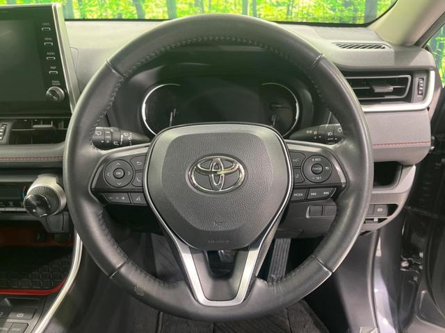 RAV4 アドベンチャー オフロードパッケージ TRDエアロ 純正9型ディスプレイオーディオ レーダークルーズコントロール ブラインドスポットモニター ETC オートマチックハイビーム オートライト 純正18インチAW 禁煙車 衝突被害軽減装置(11枚目)