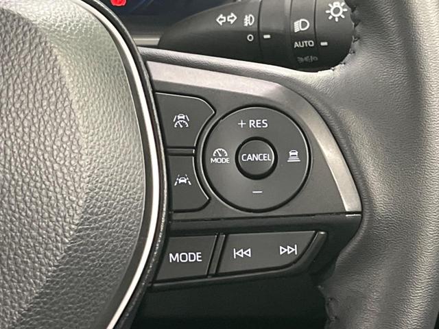 カローラクロス ハイブリッド Z パノラマルーフ 純正10型ナビ 衝突軽減装置 全周囲カメラ レーダークルーズ 電動リヤゲート シートヒーター オートエアコン BSM 純正18インチAW ETC2.0 パワーシート 禁煙車(6枚目)