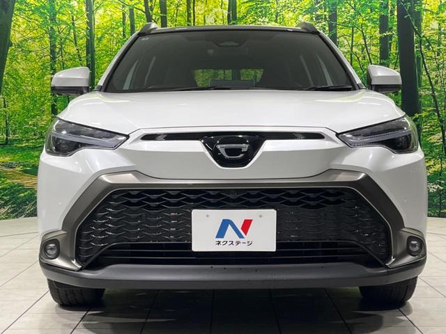 カローラクロス ハイブリッド Z パノラマルーフ 純正10型ナビ 衝突軽減装置 全周囲カメラ レーダークルーズ 電動リヤゲート シートヒーター オートエアコン BSM 純正18インチAW ETC2.0 パワーシート 禁煙車(14枚目)