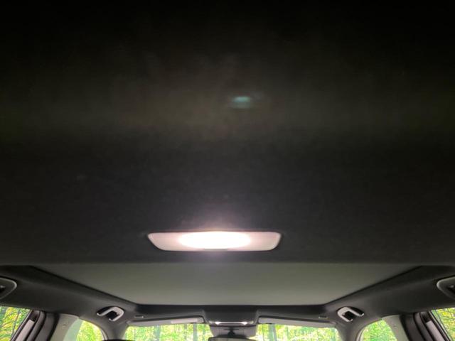 カローラクロス ハイブリッド Z パノラマルーフ 純正10型ナビ 衝突軽減装置 全周囲カメラ レーダークルーズ 電動リヤゲート シートヒーター オートエアコン BSM 純正18インチAW ETC2.0 パワーシート 禁煙車(28枚目)