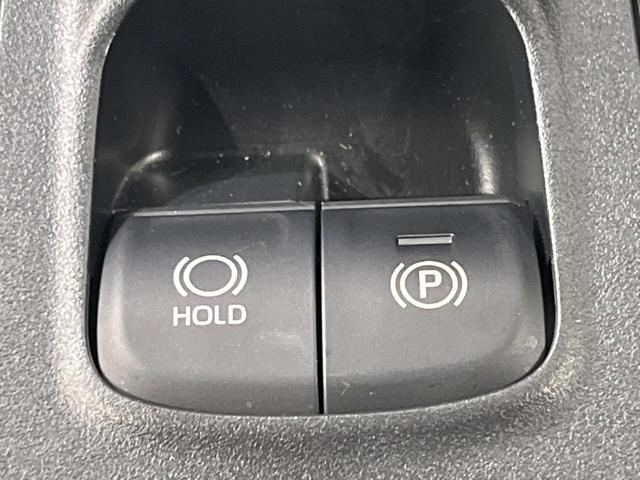 カローラクロス ハイブリッド Z パノラマルーフ 純正10型ナビ 衝突軽減装置 全周囲カメラ レーダークルーズ 電動リヤゲート シートヒーター オートエアコン BSM 純正18インチAW ETC2.0 パワーシート 禁煙車(48枚目)