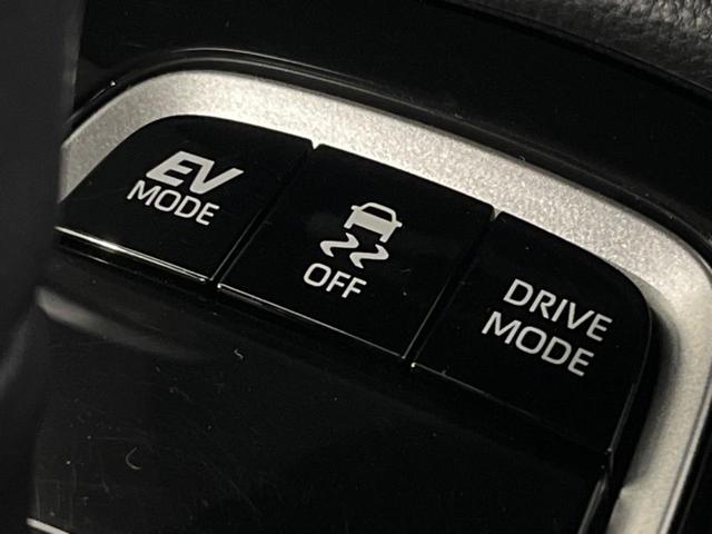 カローラクロス ハイブリッド Z パノラマルーフ 純正10型ナビ 衝突軽減装置 全周囲カメラ レーダークルーズ 電動リヤゲート シートヒーター オートエアコン BSM 純正18インチAW ETC2.0 パワーシート 禁煙車(50枚目)