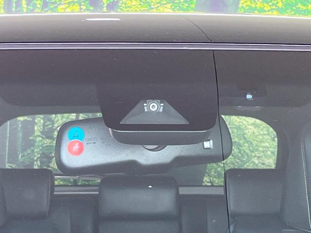 ハリアー プログレス メタル アンド レザーパッケージ 純正9型ナビ 衝突軽減装置 全周囲カメラ JBLサウンド 電動リヤゲート シートベンチレーション レーダークルーズ Bluetooth接続 純正18インチAW LEDヘッド&フォグ 禁煙車(4枚目)