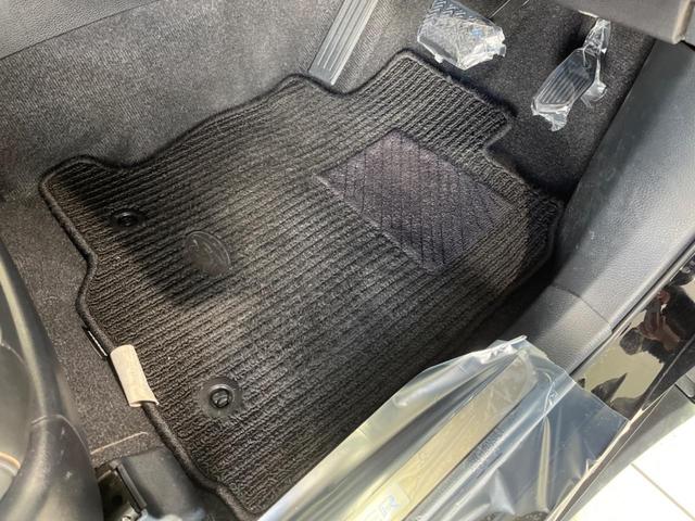 ハリアー プログレス メタル アンド レザーパッケージ 純正9型ナビ 衝突軽減装置 全周囲カメラ JBLサウンド 電動リヤゲート シートベンチレーション レーダークルーズ Bluetooth接続 純正18インチAW LEDヘッド&フォグ 禁煙車(49枚目)