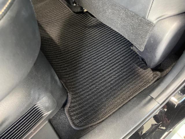 ハリアー プログレス メタル アンド レザーパッケージ 純正9型ナビ 衝突軽減装置 全周囲カメラ JBLサウンド 電動リヤゲート シートベンチレーション レーダークルーズ Bluetooth接続 純正18インチAW LEDヘッド&フォグ 禁煙車(51枚目)