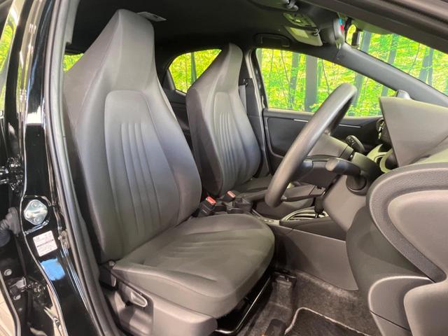 ヤリス X 純正8型ディスプレイオーディオ 衝突軽減装置 バックカメラ フルセグTV プッシュスタート&スマートキー ETC Bluetooth接続 オートハイビーム 純正14インチスチールホイール 禁煙車(8枚目)