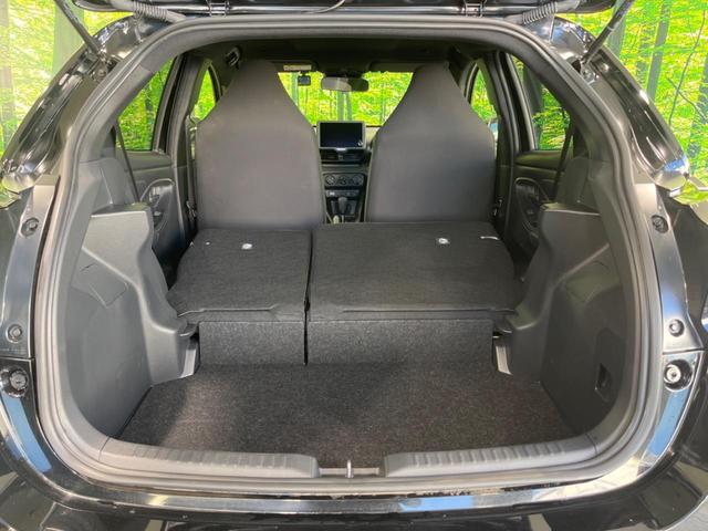 ヤリス X 純正8型ディスプレイオーディオ 衝突軽減装置 バックカメラ フルセグTV プッシュスタート&スマートキー ETC Bluetooth接続 オートハイビーム 純正14インチスチールホイール 禁煙車(10枚目)