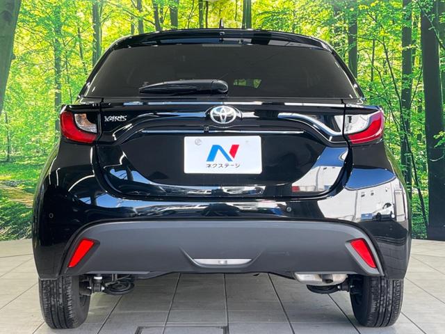 ヤリス X 純正8型ディスプレイオーディオ 衝突軽減装置 バックカメラ フルセグTV プッシュスタート&スマートキー ETC Bluetooth接続 オートハイビーム 純正14インチスチールホイール 禁煙車(15枚目)