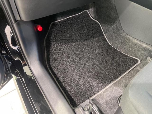 ヤリス X 純正8型ディスプレイオーディオ 衝突軽減装置 バックカメラ フルセグTV プッシュスタート&スマートキー ETC Bluetooth接続 オートハイビーム 純正14インチスチールホイール 禁煙車(47枚目)