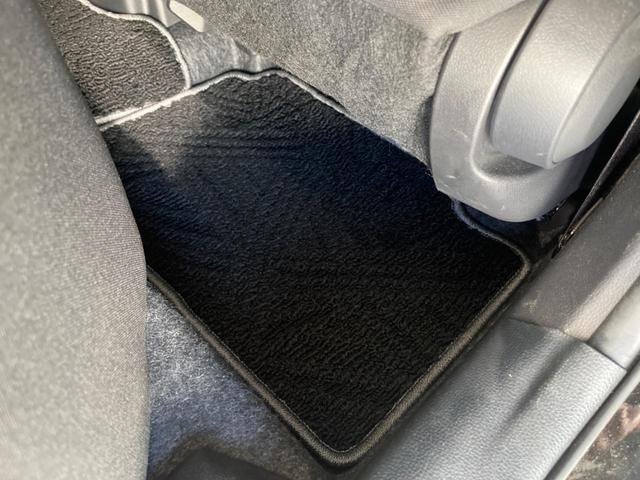 ヤリス X 純正8型ディスプレイオーディオ 衝突軽減装置 バックカメラ フルセグTV プッシュスタート&スマートキー ETC Bluetooth接続 オートハイビーム 純正14インチスチールホイール 禁煙車(49枚目)