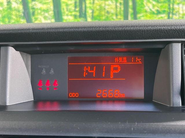 ルーミー Ｘ　純正ナビ　バックカメラ　電動スライドドア　ＥＴＣ　アイドリングストップ　オートライト　スマートキー＆プッシュスタート　横滑り防止システム　盗難防止システム　禁煙車　衝突被害軽減装置（25枚目）