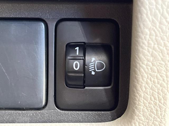 デイズルークス X 純正ナビ 全周囲カメラ パワースライドドア ETC Bluetooth接続 フルセグ CD/DVD再生 禁煙車 スマートキー&プッシュスタート オートエアコン ベンチシート ドアバイザー(40枚目)