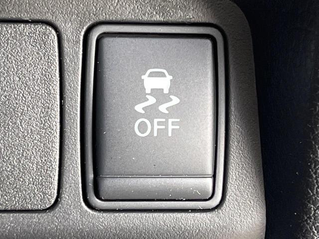 エクストレイル ２０Ｘ　エマージェンシーブレーキパッケージ　メーカーナビ　衝突軽減装置　全周囲カメラ　シートヒーター　クルコン　ＬＥＤヘッド＆フォグ　ＥＴＣ　プッシュスタート＆スマートキー　Ｂｌｕｅｔｏｏｔｈ接続　純正１７インチＡＷ　禁煙車（48枚目）