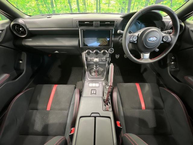 ＢＲＺ Ｓ　ＭＴ車　純正９型ナビ　バックカメラ　シートヒーター　ドラレコ　ＥＴＣ　スマートキー　クルコン　ＬＥＤヘッド　オートライト　オートエアコン　純正１８インチＡＷ　Ｂｌｕｅｔｏｏｔｈ　衝突軽減装置　禁煙車（2枚目）