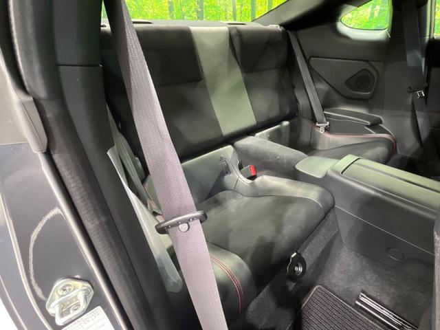 ＢＲＺ Ｓ　ＭＴ車　純正９型ナビ　バックカメラ　シートヒーター　ドラレコ　ＥＴＣ　スマートキー　クルコン　ＬＥＤヘッド　オートライト　オートエアコン　純正１８インチＡＷ　Ｂｌｕｅｔｏｏｔｈ　衝突軽減装置　禁煙車（9枚目）