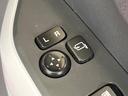 Ｘ　禁煙車　衝突被害軽減装置　ナビ　シートヒーター　ＨＩＤヘッド　ＬＥＤフォグ　オートライト　スマートキー＆プッシュスタート　盗難防止装置　純正１５インチＡＷ　電動格納ミラー　ＥＴＣ　プライバシーガラス（45枚目）