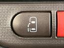 【パワースライドドア】スマートキーや運転席のスイッチでスライドドアの開閉が可能♪電動だから力を入れてドアを開ける必要が無く、小さいお子様でも、重い荷物を持っている時もラクに開け閉めできます♪
