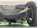 Ｇ・ターボＬパッケージ　純正ナビ　両側電動スライドドア　衝突被害軽減システム　禁煙車　バックカメラ　スマートキー　クルーズコントロール　純正１４インチアルミ　オートエアコン　アイドリングストップ　純正革巻きステアリング（30枚目）