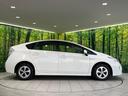 プリウス L 禁煙車 ドラレコ スマートキー&プッシュスタート オーディオ オートライト オートエアコン 純正15インチAW ドアバイザー 電動格納ミラー 横滑り防止システム 運転席&助手席エアバッグ(7枚目)