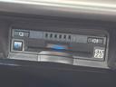ＲＳ　純正１２型ナビ　衝突軽減装置　ＣＤ／ＤＶＤ再生　レーダークルーズ　バックカメラ　ＢＳＭ　シートヒーター　ＥＴＣ２．０　ＬＥＤヘッド＆フォグ　純正１８インチＡＷ　プッシュスタート＆スマートキー　禁煙車（28枚目）