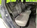 後部座席も気になるようなキズ・汚れやへたり等、大きなダメージはなく、良好な状態です。