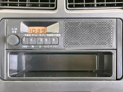 お好きな音楽を車内でお楽しみいただけます♪スピーカー交換・ウーハー追加などの音質向上や、最新ナビ・後席モニター等の取り付けも是非ご相談ください！ 5