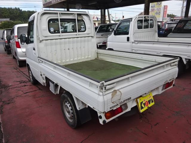 クリッパートラック ＤＸ　５ＭＴ　４ＷＤ　エアコン　３ヶ月保証付（5枚目）