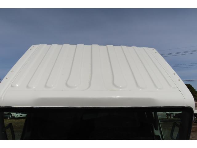 エルフトラック 　標準ロング平ボディー　積載２０００ｋｇ（44枚目）