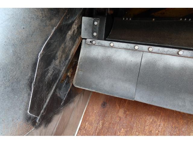 エルフトラック 　モリタ　プレスパッカー車　４．１立米　積載２０００ｋｇ　汚水タンク付（15枚目）