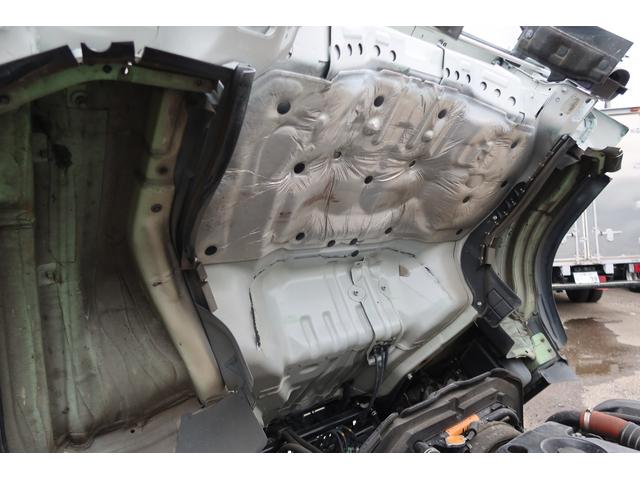 エルフトラック 　新明和　ワイド巻き込みパッカー車　６．５立米　積載２８５０ｋｇ　汚水タンク付　連続スイッチ付（55枚目）