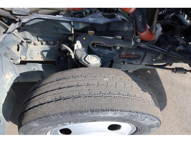 エルフトラック 　標準ロング平ボディー　積載２０００ｋｇ　荷台内寸４３５０×１７８０　床張り替え済み（35枚目）