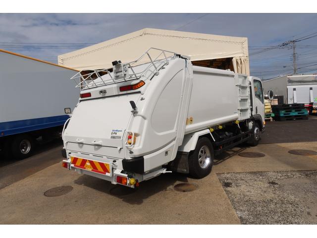 エルフトラック 　新明和　ワイドプレスパッカー車　６．０立米　積載２７００ｋｇ　汚水タンク付　連続スイッチ付（7枚目）
