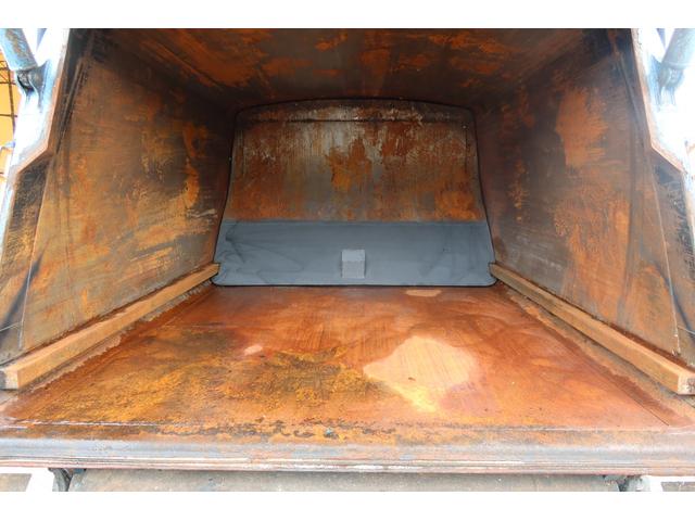 エルフトラック 　新明和　ワイドプレスパッカー車　６．０立米　積載２７００ｋｇ　汚水タンク付　連続スイッチ付（25枚目）