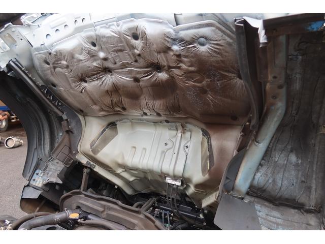 エルフトラック 　新明和　ワイドプレスパッカー車　６．０立米　積載２７００ｋｇ　汚水タンク付　連続スイッチ付（59枚目）
