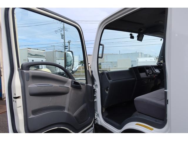 エルフトラック 　新明和　ワイドプレスパッカー車　６．０立米　積載２７００ｋｇ　汚水タンク付　連続スイッチ付（75枚目）