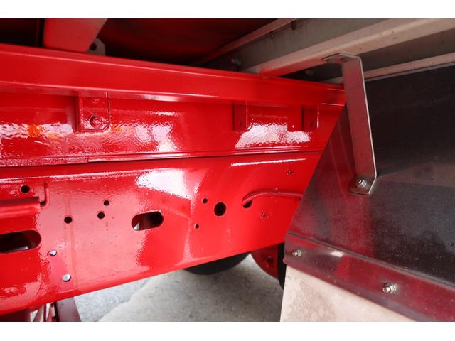フォワード 　ワイドアルミウイング車　格納ゲート付　内寸６２００×２４１０　Ｈ２４１０　ゲート付２２９０×１５７０　後輪エアサス（36枚目）