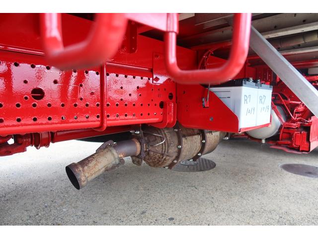 フォワード 　ワイドアルミウイング車　格納ゲート付　内寸６２００×２４１０　Ｈ２４１０　ゲート付２２９０×１５７０　後輪エアサス（40枚目）