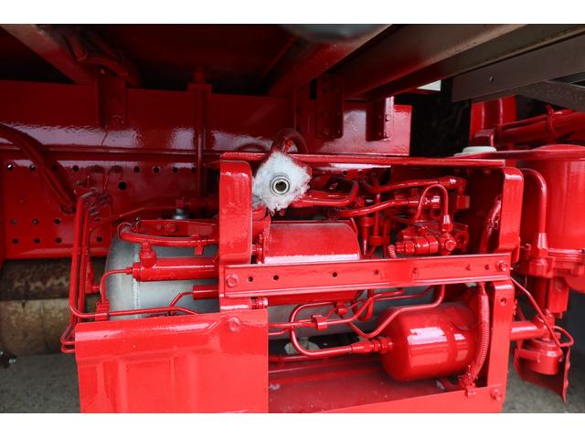 フォワード 　ワイドアルミウイング車　格納ゲート付　内寸６２００×２４１０　Ｈ２４１０　ゲート付２２９０×１５７０　後輪エアサス（41枚目）