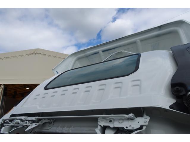 フォワード 　ワイドアルミウイング車　格納ゲート付　内寸６２００×２４１０　Ｈ２４１０　ゲート付２２９０×１５７０　後輪エアサス（47枚目）