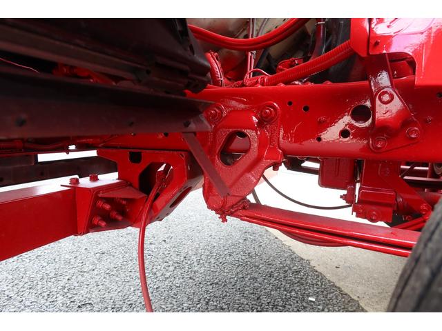 フォワード 　ワイドアルミウイング車　格納ゲート付　内寸６２００×２４１０　Ｈ２４１０　ゲート付２２９０×１５７０　後輪エアサス（52枚目）